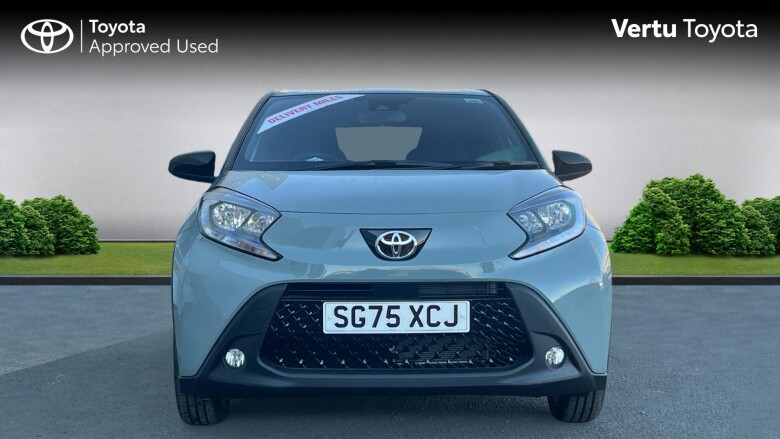 Toyota Aygo X 1.0 VVT-i Edge 5dr Petrol Hatchback